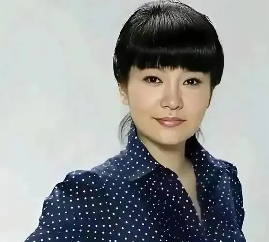 处女直播用户真实评价头像展示图